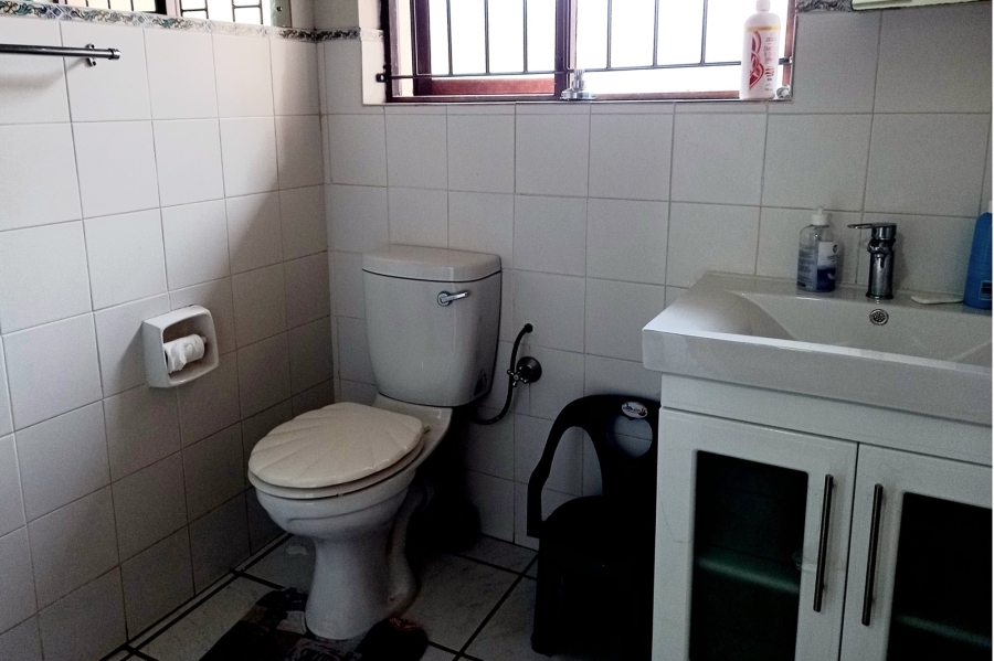 5 Bedroom Property for Sale in Vredenburg Western Cape